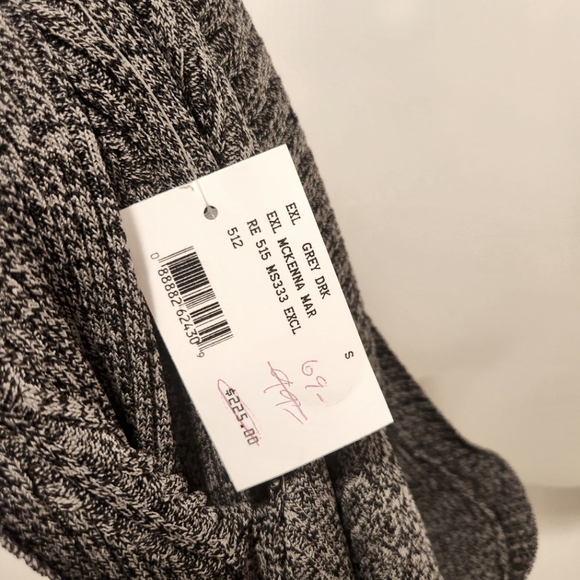 Intermix Mckenna Dark Gray Marled Long Sleeve V Neck Knit Mini Dress Size S - Picture 4 of 8